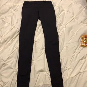 Reversible Lululemon full length legging size 6
